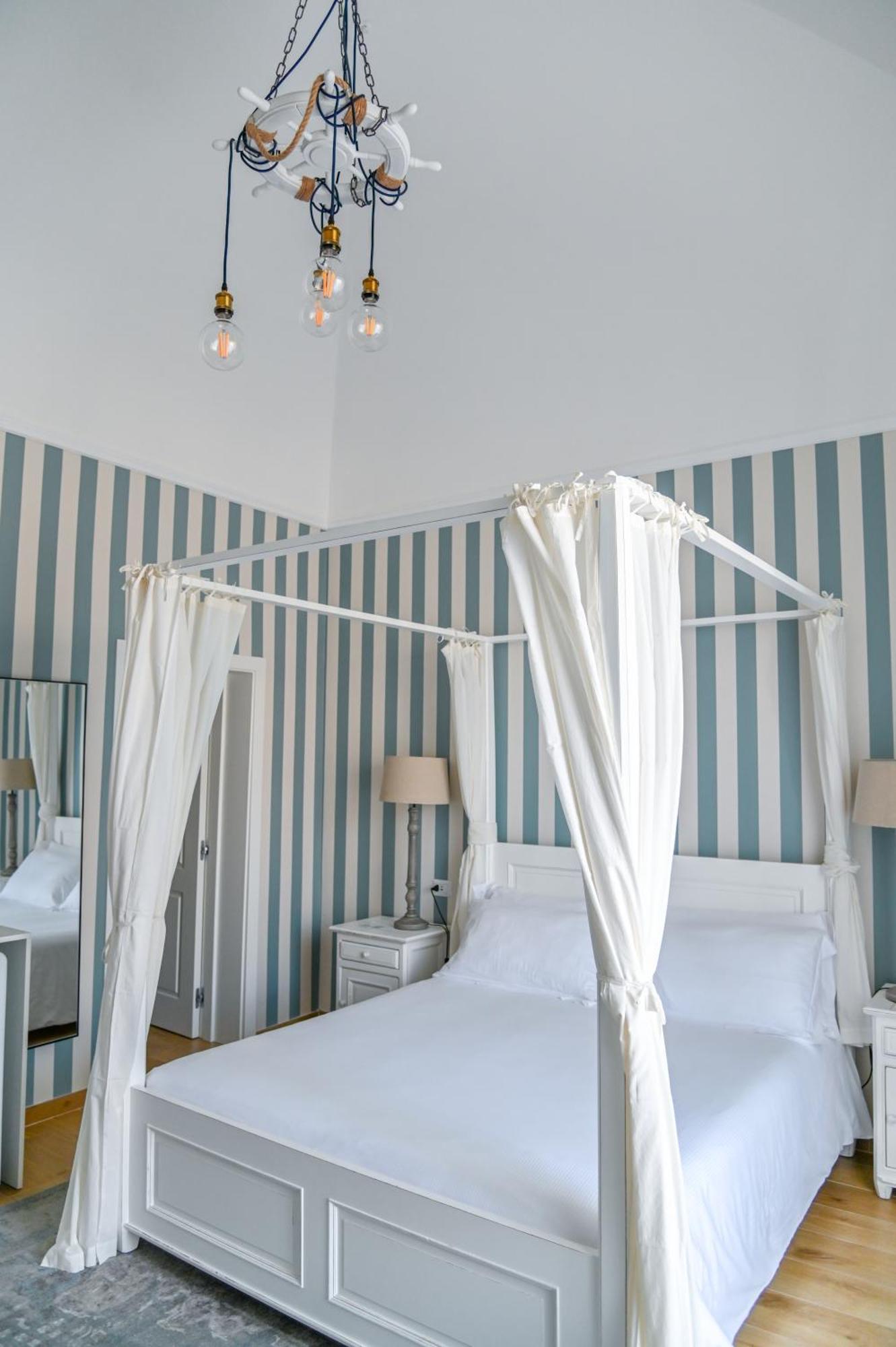 Hotel Le Residenze Del Capitano à Bari Extérieur photo
