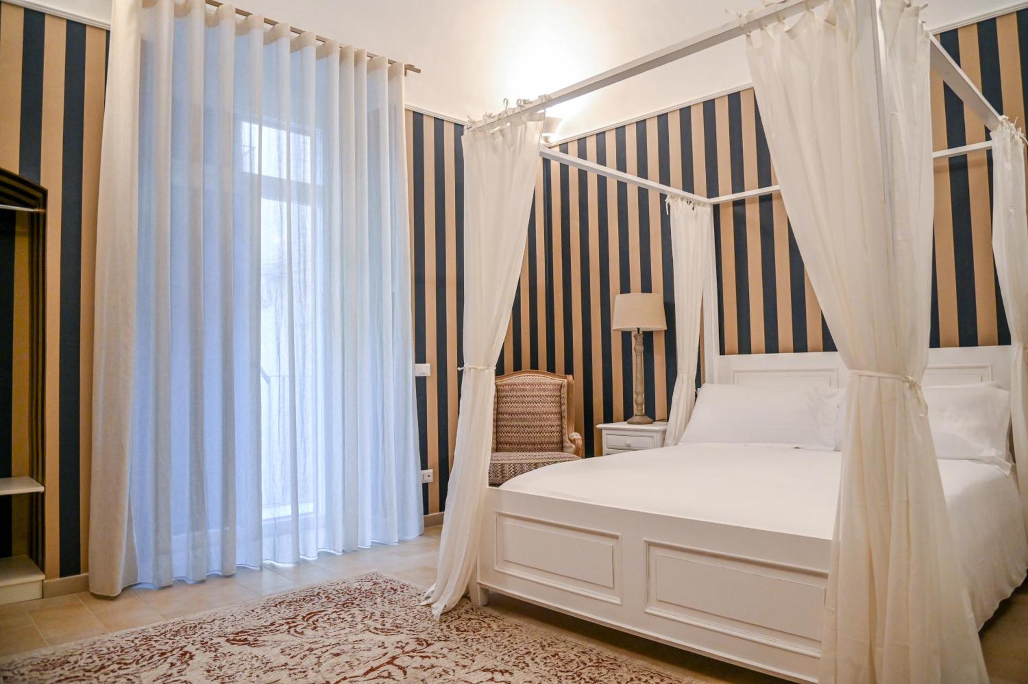 Hotel Le Residenze Del Capitano à Bari Extérieur photo